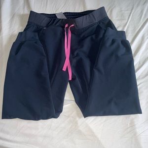 Figs Zamora Joggers size Medium/petite